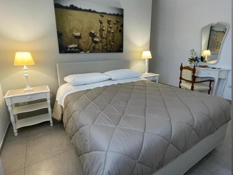 Il Matino Bed & Breakfast Leverano Bagian luar foto